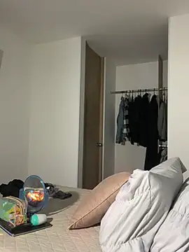 Ameellie online show from 03-04-25, 05:13