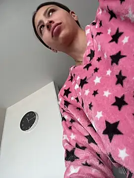 Ameellie online show from 02-06-26, 03:48