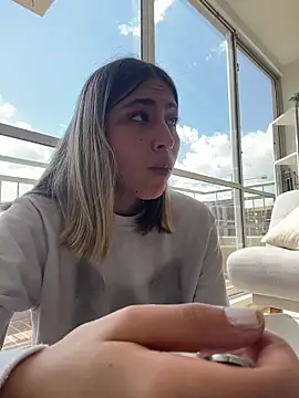 Ameellie online show from 04-04-26, 03:20