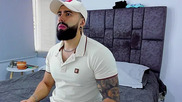 Zack Froone online show from 02-13-25, 06:38