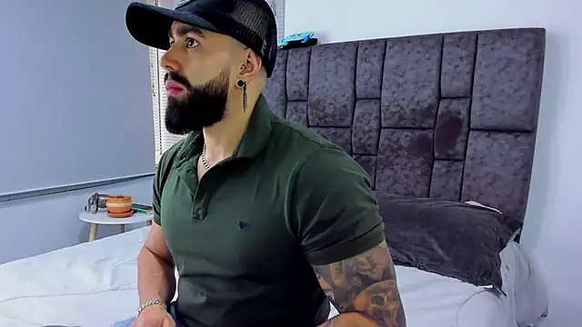 Zack Froone online show from 02-14-25, 07:44