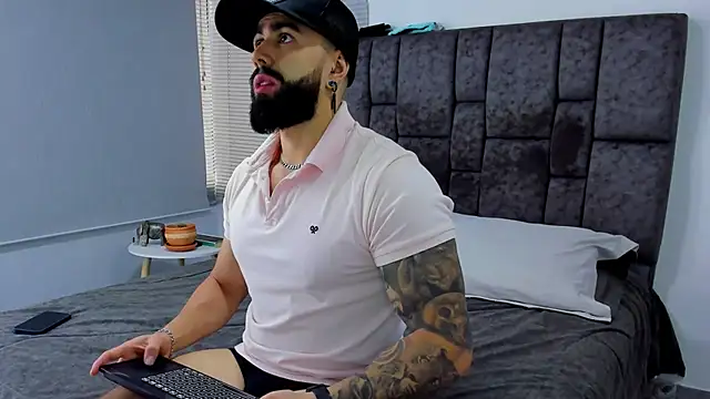 Zack Froone online show from 02-17-25, 02:26