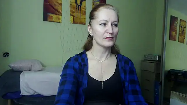 AmellyGrand online show from 02-05-25, 03:52