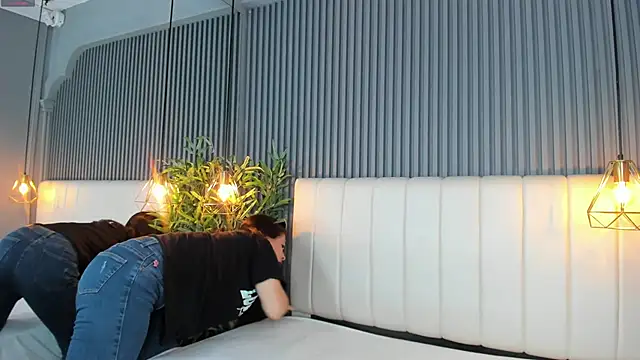 SaraRiley online show from 01-07-26, 10:45