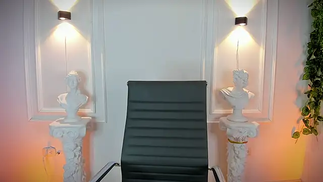 Kleeopatra  online show from 12-04-24, 06:11