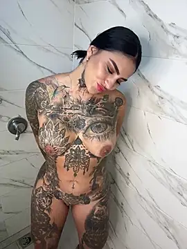 Kleeopatra  online show from 02-08-25, 03:41