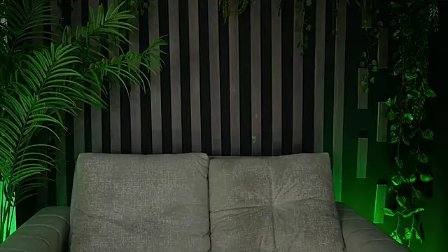 Kleeopatra  online show from 03-13-25, 11:49