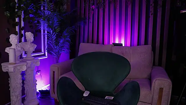 Kleeopatra  online show from 10-07-25, 08:17