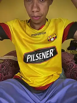 MoiseXxx 777 online show from 03-13-25, 06:48