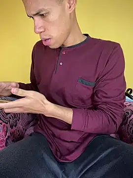 MoiseXxx 777 online show from 03-16-25, 07:15