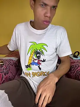 MoiseXxx 777 online show from 03-21-25, 07:00