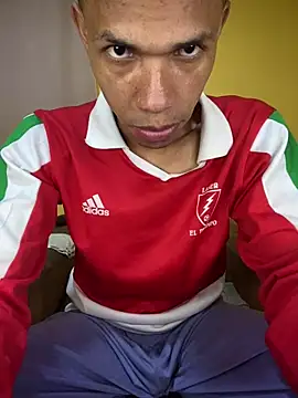 MoiseXxx 777 online show from 10-08-25, 07:17