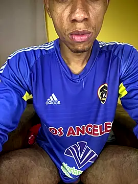 MoiseXxx 777 online show from 10-12-25, 11:15