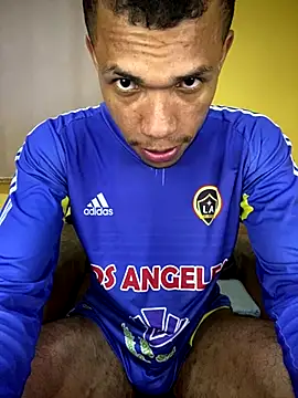 MoiseXxx 777 online show from 10-16-25, 05:41