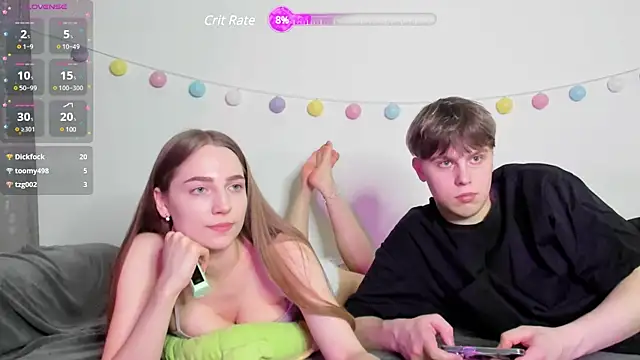 Snapshot of Emily_and_Ilumi chatting on 01-16-25, 03:46 Emily and Ilumi online show from 01-16-25, 03:46