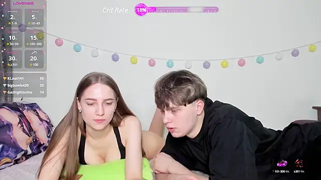 Snapshot of Emily_and_Ilumi chatting on 01-27-25, 05:26 Emily and Ilumi online show from 01-27-25, 05:26