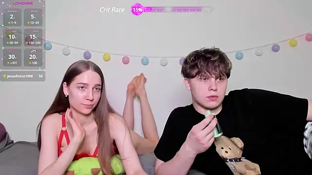 Snapshot of Emily_and_Ilumi chatting on 02-11-25, 08:52 Emily and Ilumi online show from 02-11-25, 08:52