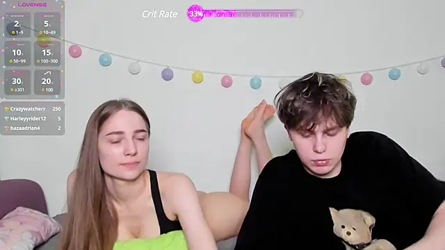 Snapshot of Emily_and_Ilumi chatting on 02-20-25, 09:31 Emily and Ilumi online show from 02-20-25, 09:31