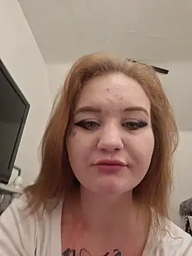 Snapshot of XxxonlyinexxX chatting on 11-27-25, 02:02 XxxonlyinexxX online show from 11-27-25, 02:02