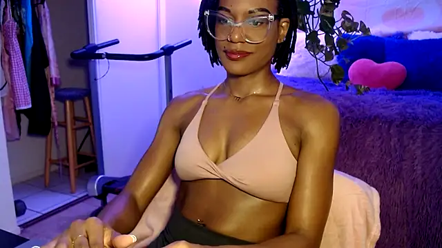 Snapshot of CocoSage chatting on 12-01-25, 05:29 CocoSage online show from 12-01-25, 05:29