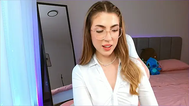 Snapshot of Mrs_Tory chatting on 02-07-25, 09:37 Mrs Tory online show from 02-07-25, 09:37