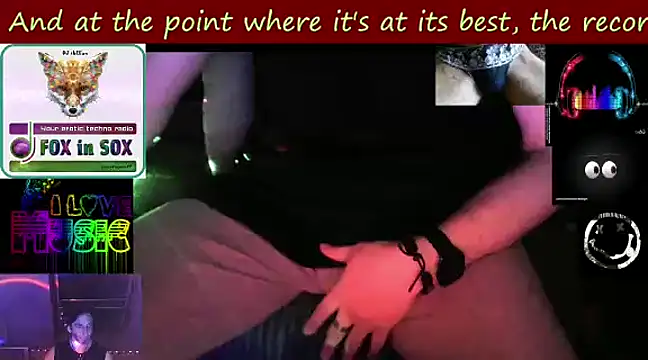 Snapshot of RevilO1180 chatting on 02-08-25, 05:40 RevilO1180 online show from 02-08-25, 05:40