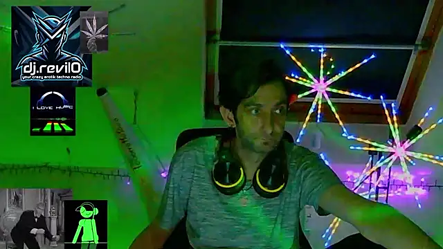 Snapshot of RevilO1180 chatting on 04-17-26, 01:08 RevilO1180 online show from 04-17-26, 01:08