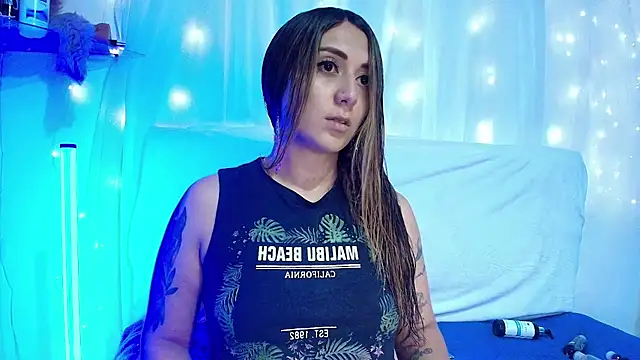 Natasha Wilde  online show from 01-05-25, 10:29