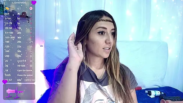 Natasha Wilde  online show from 01-17-25, 10:12