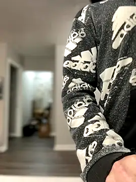 Snapshot of 4kUsh2Fashion0 chatting on 11-05-25, 01:44 4kUsh2Fashion0 online show from 11-05-25, 01:44