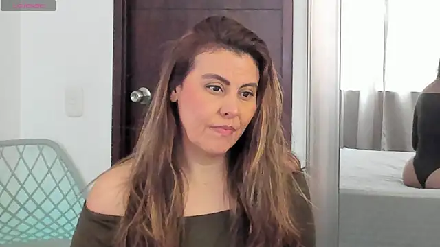 Snapshot of V_monse chatting on 06-03-26, 01:25 V monse online show from 06-03-26, 01:25