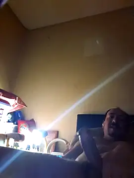 Snapshot of antoniox1978 chatting on 02-24-25, 04:26 antoniox1978 online show from 02-24-25, 04:26