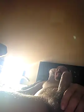 Snapshot of antoniox1978 chatting on 12-18-25, 04:24 antoniox1978 online show from 12-18-25, 04:24