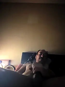 Snapshot of antoniox1978 chatting on 02-09-26, 04:22 antoniox1978 online show from 02-09-26, 04:22