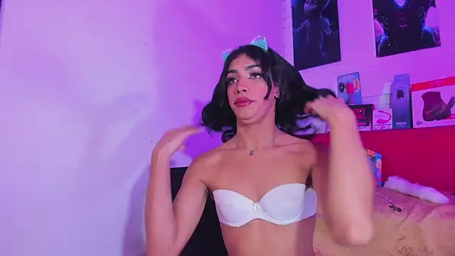 Alahia Rodriguez online show from 03-23-25, 04:49