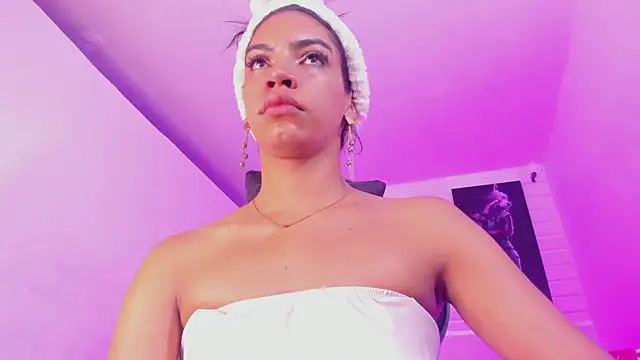 Alahia Rodriguez online show from 11-17-25, 12:11