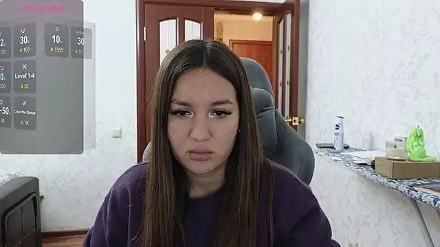 Nelly Fischer online show from 12-04-24, 12:25