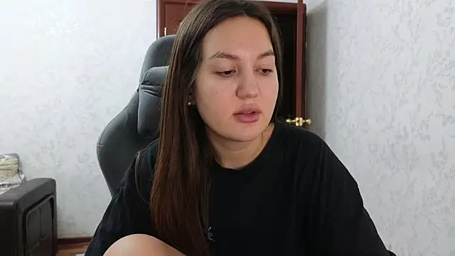 Nelly Fischer online show from 01-11-25, 10:07