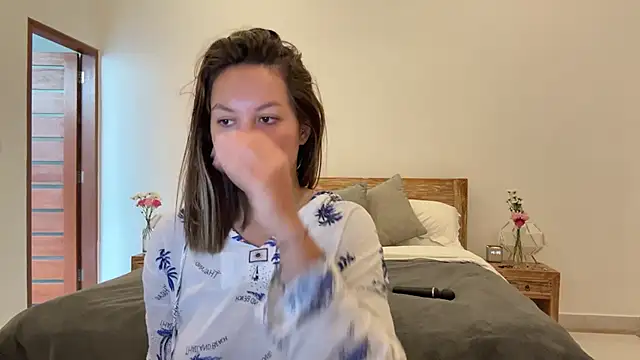 Nelly Fischer online show from 09-27-25, 01:32