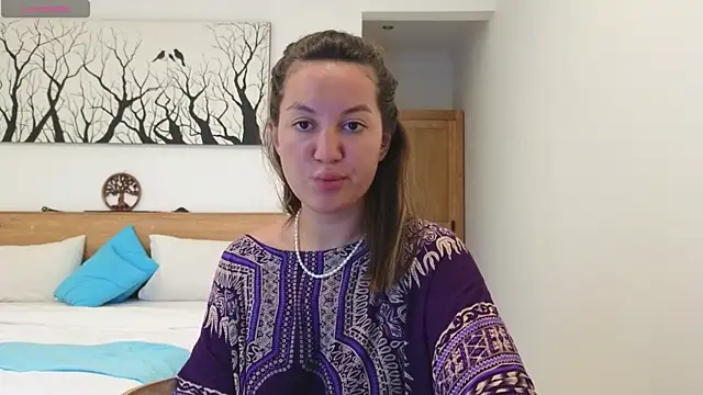 Nelly Fischer online show from 11-02-25, 09:22