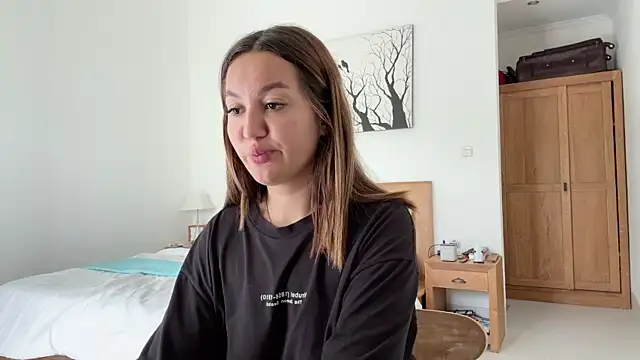 Nelly Fischer online show from 11-21-25, 03:27