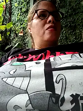 EllisW8 online show from 02-04-25, 07:55