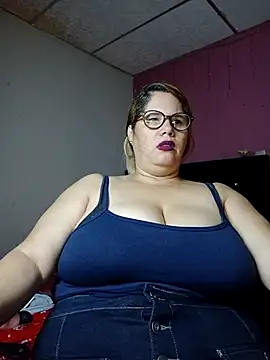 EllisW8 online show from 02-12-25, 01:59