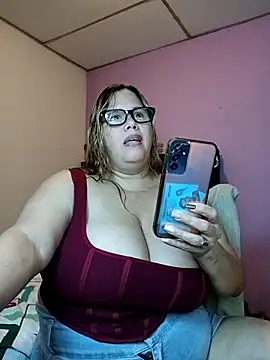 EllisW8 online show from 03-26-26, 10:59