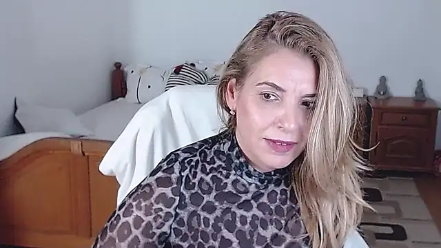 evamaria2024 online show from 03-04-25, 02:10