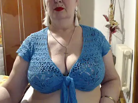 Secretfox online show from 03-16-25, 11:16