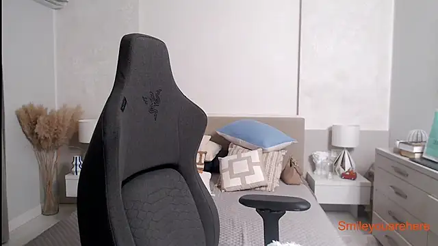 Smileyouarehere online show from 09-21-25, 03:19