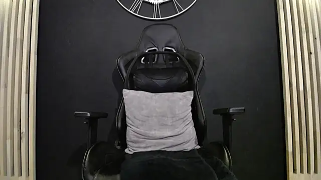 Maxxxpowerful online show from 02-08-25, 02:04