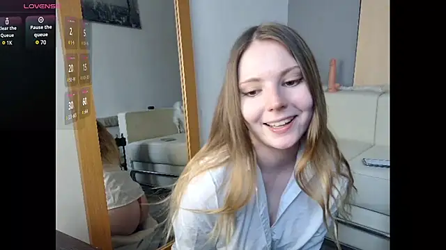 Frosty Princess online show from 03-24-26, 01:27