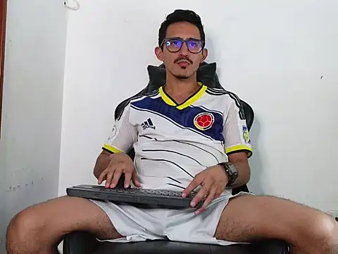 HomeAloneK online show from 01-16-26, 07:18